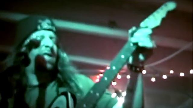 PHAZE 3 - DEAD FOR WEEKS - HALLOWEEN 2002 смотреть онлайн