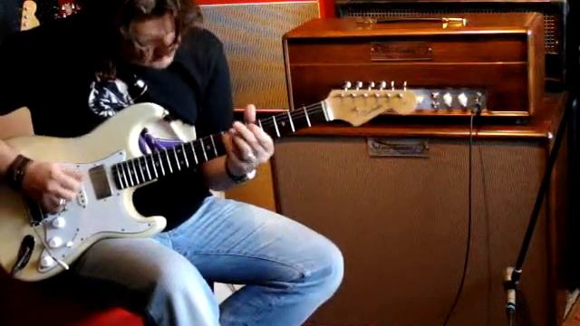 Tonehunter Recamp File 7 (modern/singing) with Tonehunter HSH Strat смотреть онлайн