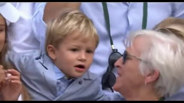 Большой теннис лучшие моменты - Финал теннисного турнира Уимблдон Роджер Федерер /TennisVIP