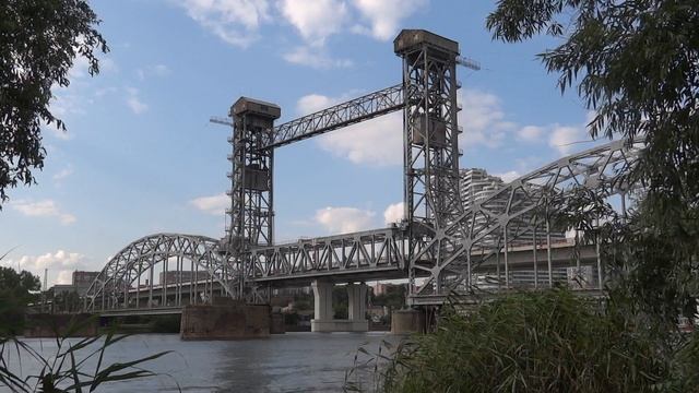 Подъемный ЖД мост в Ростове-на-Дону смотреть онлайн