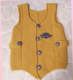 Жилетка безрукавка спицами часть 2,
Необычная техника вязания.