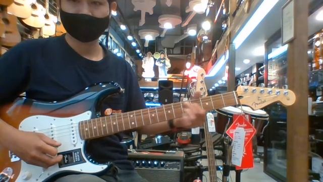 Fender player vs G&L comanche tribute смотреть онлайн