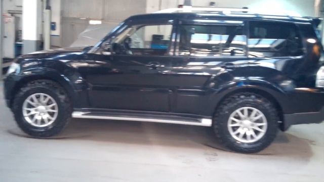 Mitsubishi Pajero 4 и грязевые шины Yokohama geolandar g001 смотреть онлайн