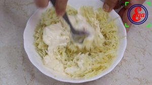 Легендарный салат «Селедка под шубой», приготовленный рулетом