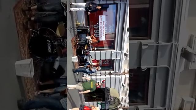 Сектор Газа, кавер групп во Владивостоке. Супер позитив смотреть онлайн