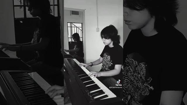 Alumna Kenia interpreta el tema “Old doll” del videojuego Mad Father | La Octava Justa смотреть онлайн