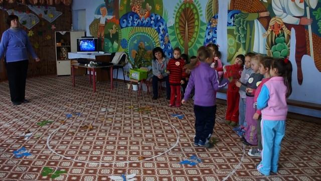 Танец цветочков смотреть онлайн
