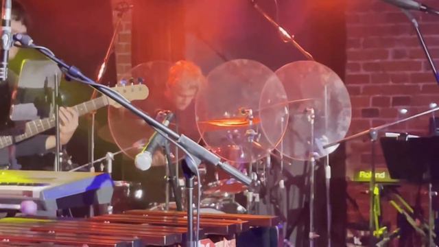 MARIMBA PLUS - SAMSARA (LIVE AT KOZLOV JAZZ CLUB, MOSCOW) смотреть онлайн