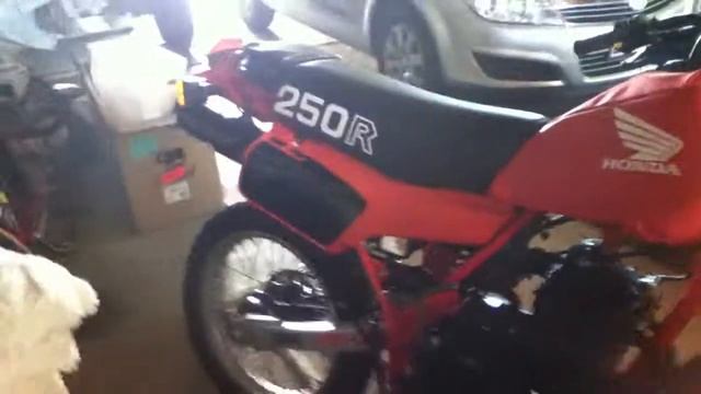 Honda XR 250 RB 1981 in Mint condition смотреть онлайн