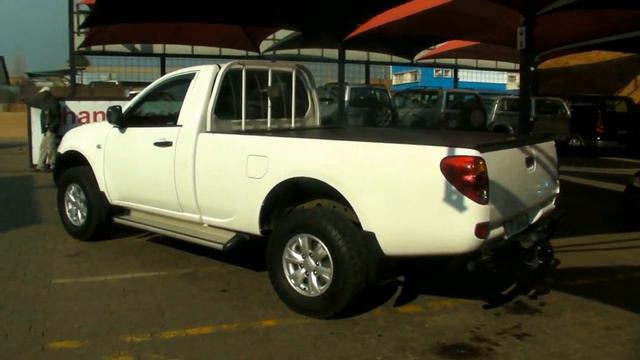 MITSUBISHI TRITON 2.4 MPI GLX P/U S/C #10396 смотреть онлайн