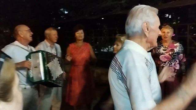 Как живёт Севастополь по вечерам.1 октября 2023 смотреть онлайн