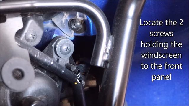 HOW TO Change the Windscreen (on a Suzuki GSX650F) смотреть онлайн
