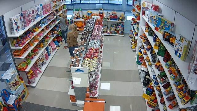 Магазин , видеокамера, NVIP 2DN5000V IR 1P камера 2 смотреть онлайн