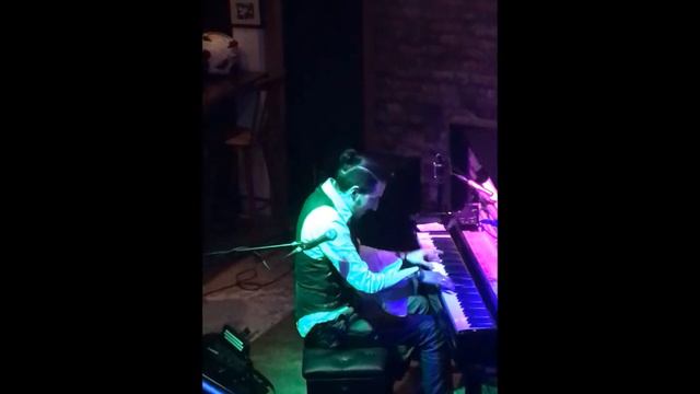 Giancarlo Sandoval - Game Of Thrones theme piano cover live performance смотреть онлайн