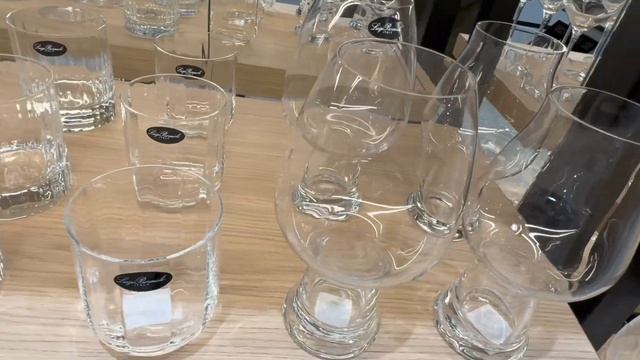 ГДЕ купить подарки ? Современный Фарфор Керамика Хрусталь для сервировки и декора в Williams Oliver.