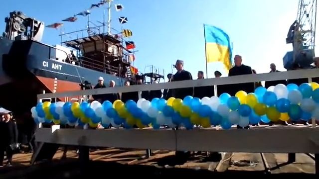 Владимир Миколаенко. Спуск на воду нефтемусоросборщика Sea Ant. 28.10.16 смотреть онлайн