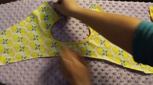 Как сшить детскую блузу с рюшей