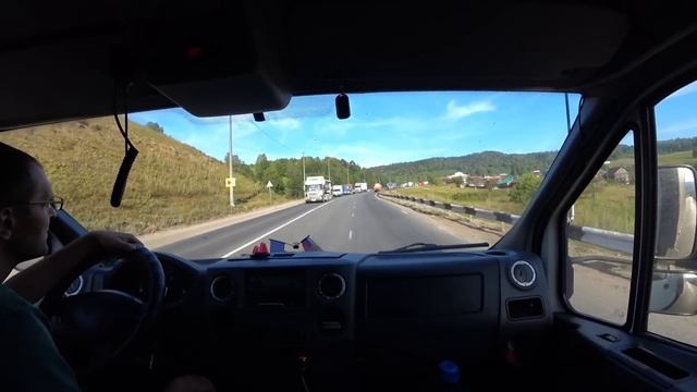 Качу по Уралу, Фуры режут обгоняют..?.Груз урал завод Миасс!!Тент порвал не прошёл по высоте ?. смотреть онлайн