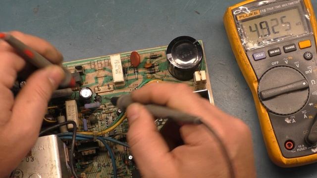 19" K7000 (Medium Res) Arcade Monitor Chassis Repair - Blowing Fuses #15 - "Shaky" Image Nightmare! смотреть онлайн