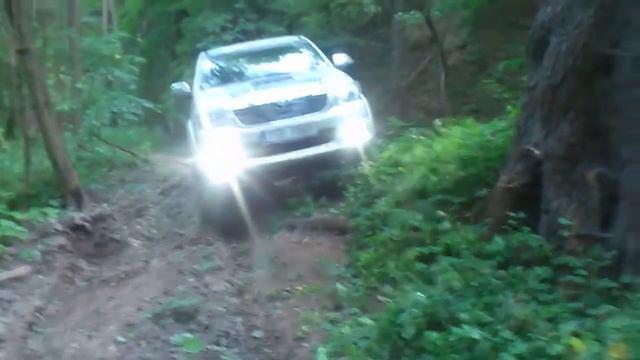 Toyota Hilux 2012 AT33 (Arctic Truck)