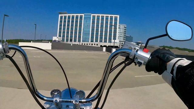 Honda Shadow 750 Aero: Parking Garage Time! смотреть онлайн