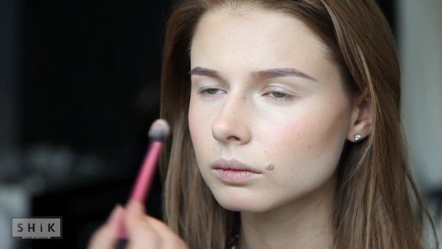 Летний бронзовый макияж. Косметика Cargo