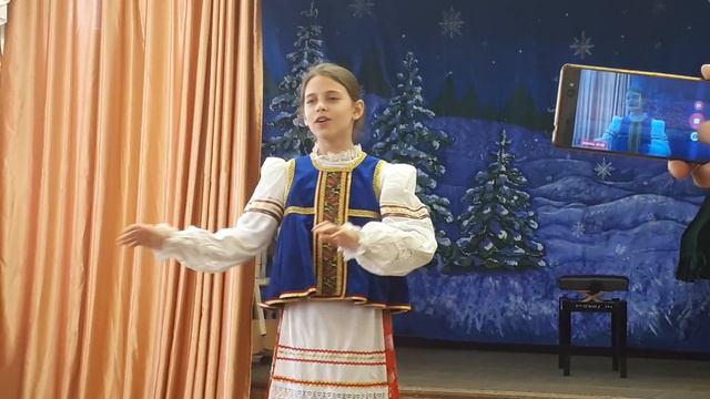 Гармонь моя! и звонкий голосок! смотреть онлайн