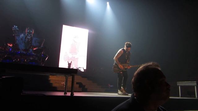 Avenged Sevenfold Shepherd Of Fire Tour Knoxville, TN- Synyster Gates Solo смотреть онлайн