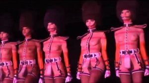 Crazy Horse Show «God Save Our Bareskin»