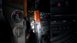 «Две вещи работают безотказно, это автомат Калашникова и Toyota Land Cruiser.» © Саддам Хусейн.