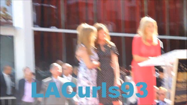 Malin Akerman with Jennifer Aniston in hollywood смотреть онлайн