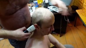 Донателло кромсает лысые бошки \ Мастер класс стрижка налысо и три пасхальных яйца