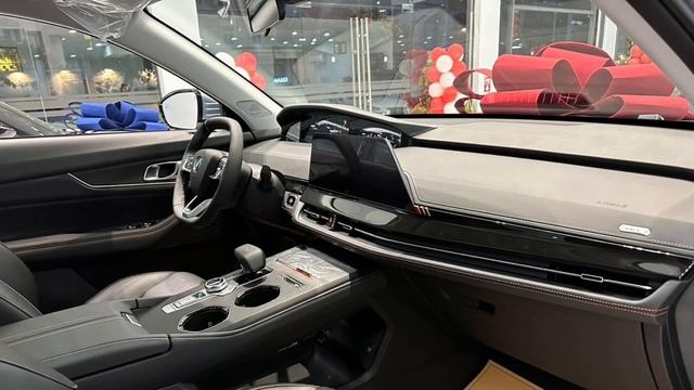 2023 CHANGAN UNI K SUV 2.0 liter 230Hp 390Nm 2 AWD смотреть онлайн