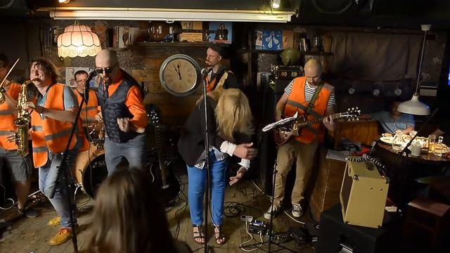 Кукла. Вася Ложкин и Какие-то Люди смотреть онлайн