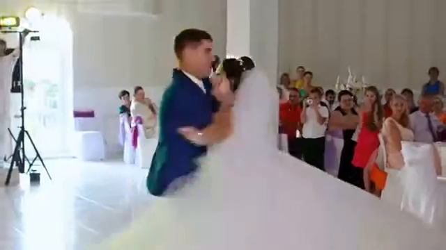 Свадебный танец Казань_2 Танцы Жениха и Невесты смотреть онлайн