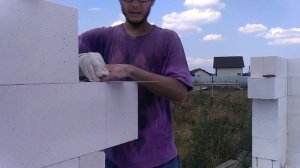 Пять советов при кладке газоблока на клей-пену