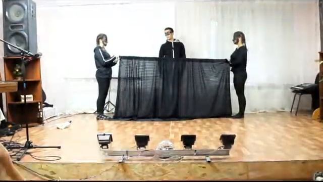 Луч света в черном болоте смотреть онлайн