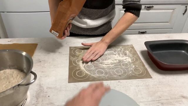 ВЛОГ СЫН ГОТОВИТ БЛЮДО ИЗ МЯСА В ГЛИНЯНОМ ГОРШКЕ ? ПЕРВЫЙ РАЗ ВЫПЕКАЕТ ХЛЕБ смотреть онлайн