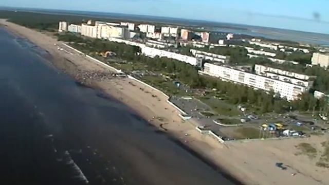 полёт на паратрайке над Яграми в день ВМФ -2015 Северодвинск Россия смотреть онлайн