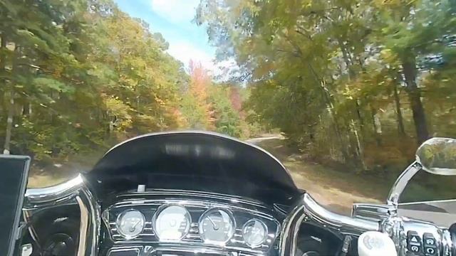 The Arkansas dragon hwy 123. This is maybe the funnest road to ride in Arkansas. смотреть онлайн
