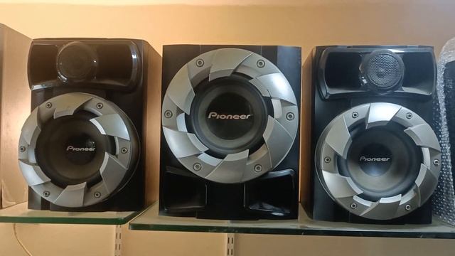 PIONEER X RSM400DV 2 FRONT AND SUB WOOFER FOR SALE PRICE 7500 CALL MSG 9828134230 смотреть онлайн