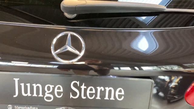 16703 Mercedes-Benz GLC 250 4M AMG Line Kamera Spur Totwinkel Panorama смотреть онлайн