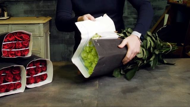 Роза, микс , 70 и 80 см • Плантация Land Der Blumen • Эквадор смотреть онлайн