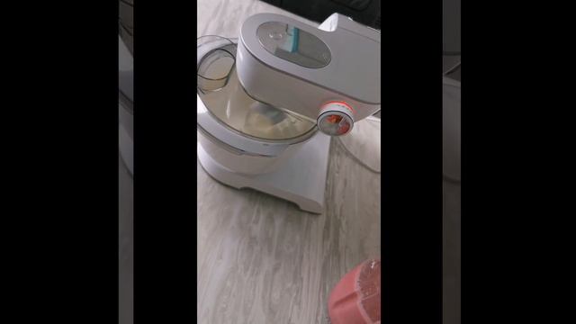 десерт из печенья... очень вкусный десерт... десерт из творога и клубники... смотреть онлайн