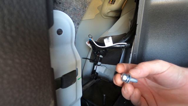 QE/QF Pajero Montero Sport - Trailer Wiring Harness Install Instruction смотреть онлайн