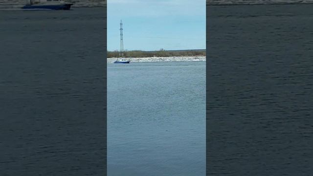 Якутск, берег реки 21 мая смотреть онлайн