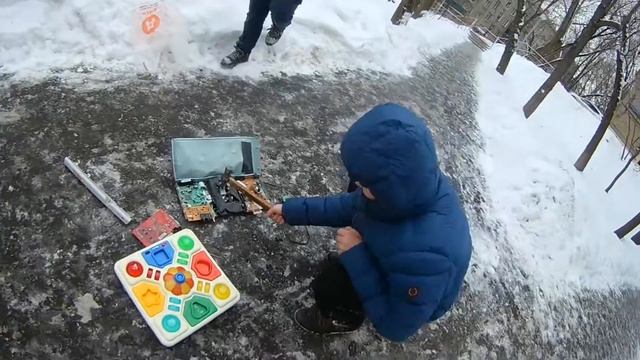 РАЗБИВАЕМ DVD И ВИДЕОКАРТУ !!!!!!!!!!!!!!(СОБЕРЁМ 20 ЛАЙКОВ) смотреть онлайн