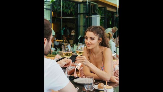 ¿Hande Erçel Y Hakan Sabancı Viven Juntos?Respuesta De Hande Erçel...