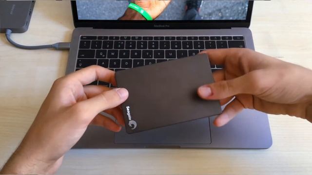 dodocool 7-in-1 USB-C Hub for Macbook Pro Review смотреть онлайн
