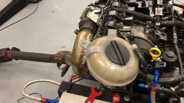 VW 2.0 TFSI TSI engine running standalone on Simos18.1 (Audi S3 or Golf R engine swap now possible) смотреть онлайн